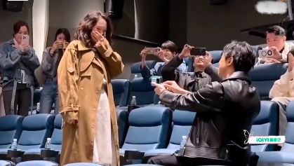 结婚短头发怎么扎好看__结婚短头发怎么办