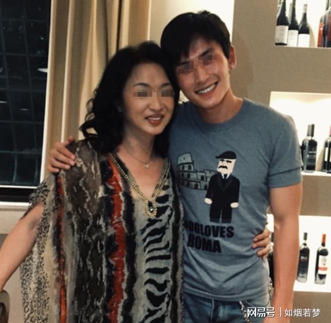 _去上海做试管男方需要多少费用_上海老公