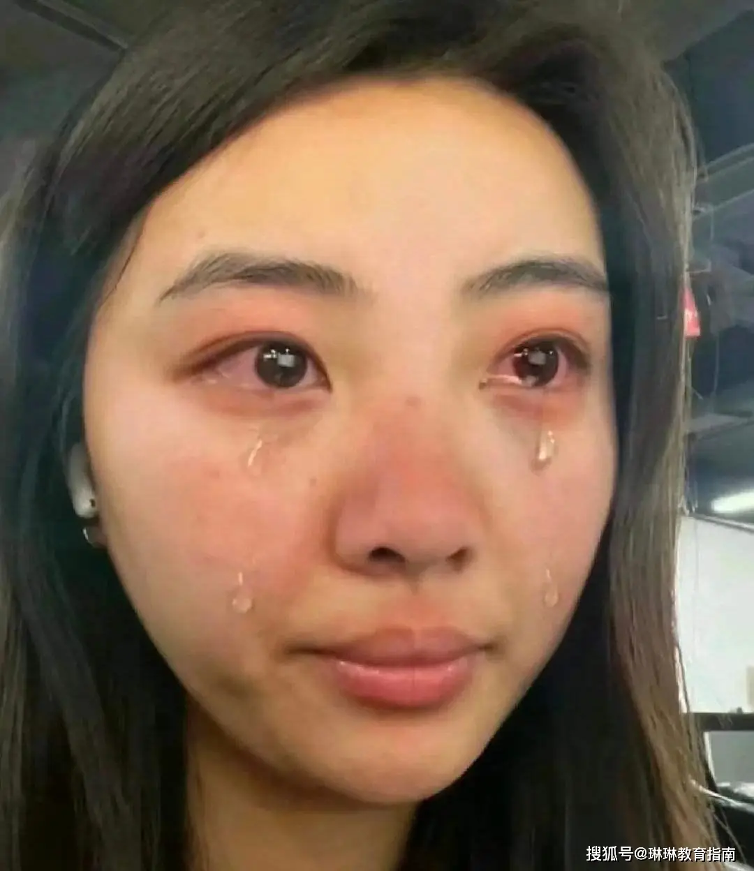 “学费一交，家里都穷了一个档次”，家长晒出账单，直言：看清了现实