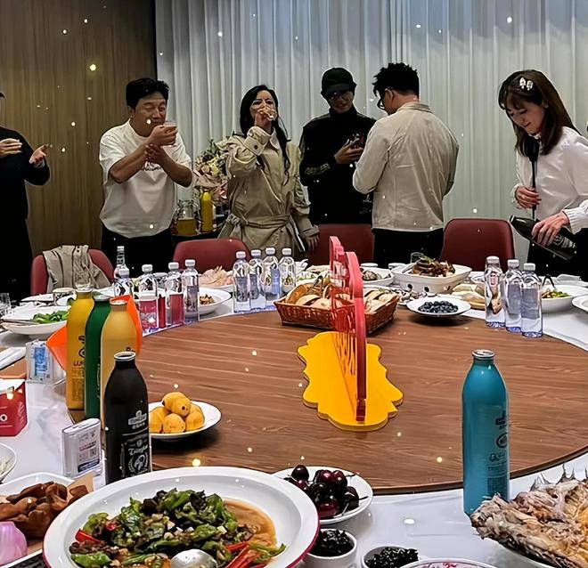 黄渤陈坤谁有钱_快乐大本营陈坤黄渤_