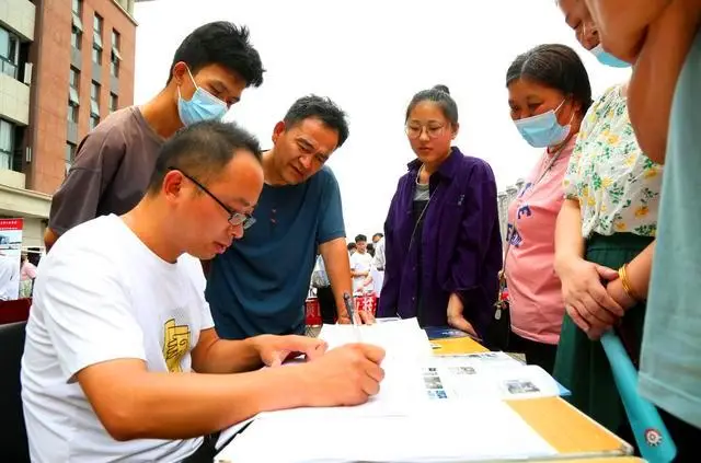 pa技工属于技术吗__学校招聘了解学校信息