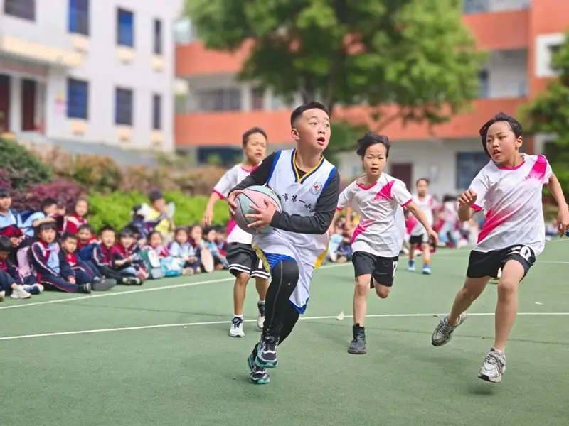 _关于立德树人的校园童谣_立德树人校园标语
