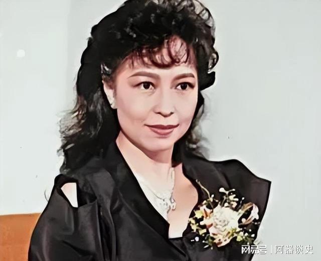 蔡澜妻子方琼文！曾是电影监制，做一手好菜，蔡澜心中唯一的挂念_蔡澜妻子方琼文！曾是电影监制，做一手好菜，蔡澜心中唯一的挂念_
