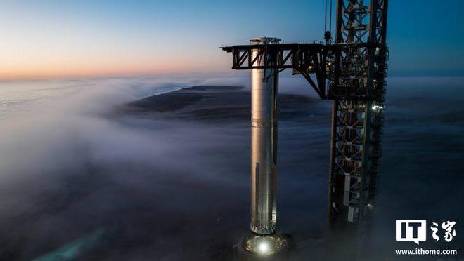 马斯克介绍SpaceX星舰计划：目标回收上级飞船、在轨加注燃料