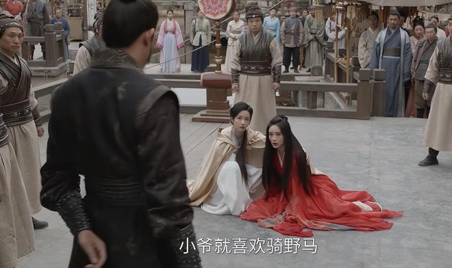 黄老邪和周伯通打架__黄老邪与周伯通