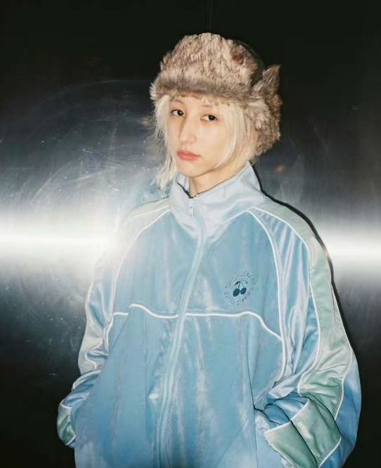 _华晨宇绯闻女友为品牌站台翻车，曾精日又辱华，网友呼吁避雷品牌_华晨宇绯闻女友为品牌站台翻车，曾精日又辱华，网友呼吁避雷品牌