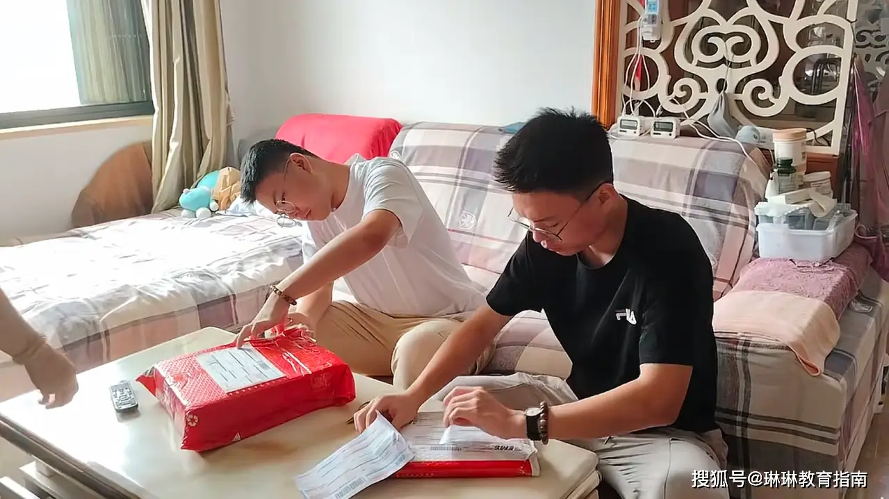 北大双胞胎风评__北大双胞胎写的书