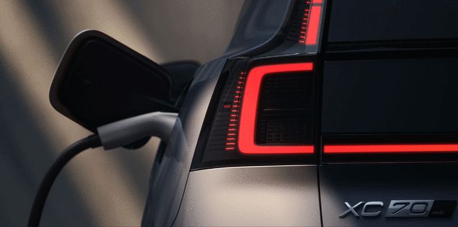 沃尔沃最长续航超混SUV 全新XC70预售xxx万起