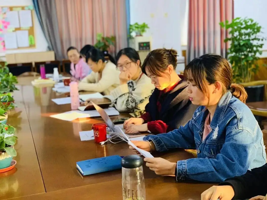科学育儿大全_科学育儿课堂_