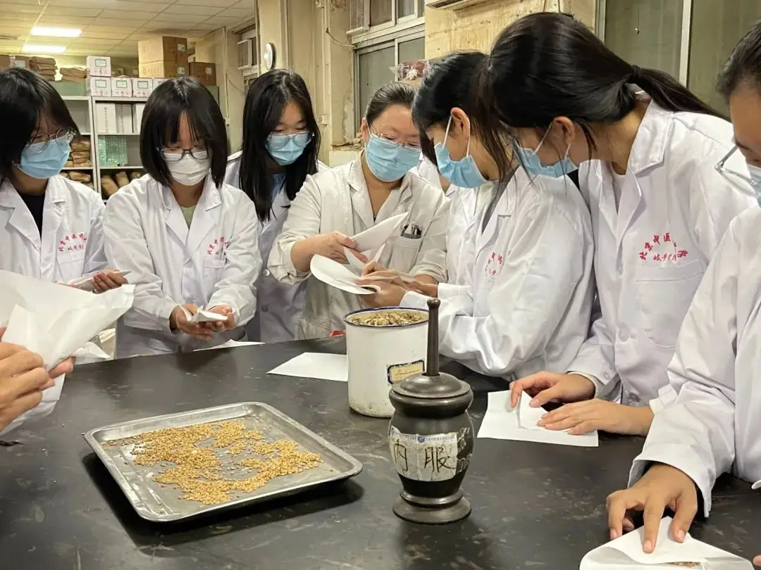 高考志愿报中医是文科还是理科_高考中医文科还是理科_