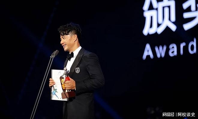 观众说他用力过猛，央媒却专门点名表扬，段奕宏凭什么逆袭？__观众说他用力过猛，央媒却专门点名表扬，段奕宏凭什么逆袭？