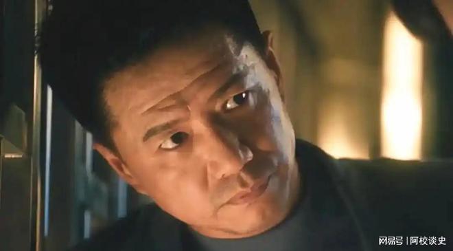 _观众说他用力过猛，央媒却专门点名表扬，段奕宏凭什么逆袭？_观众说他用力过猛，央媒却专门点名表扬，段奕宏凭什么逆袭？