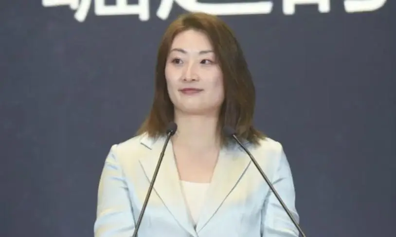 那些培养“亿万富翁”顶级名校，是“宗馥莉们”继承家业的底气__那些培养“亿万富翁”顶级名校，是“宗馥莉们”继承家业的底气