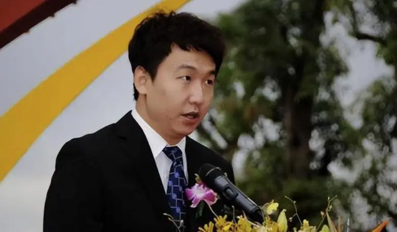 那些培养“亿万富翁”顶级名校，是“宗馥莉们”继承家业的底气__那些培养“亿万富翁”顶级名校，是“宗馥莉们”继承家业的底气