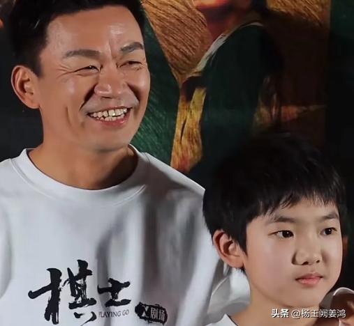 _王宝强马蓉抚养权_王宝强老婆马蓉身价