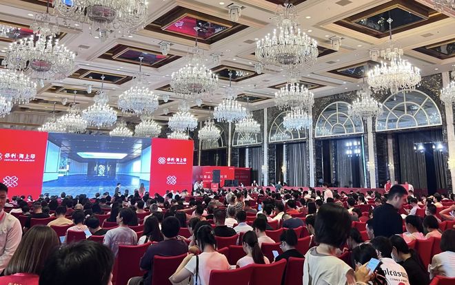 新政实施首日两项目“日光”   上海楼市限购松绑托举“金九银十”__新政实施首日两项目“日光”   上海楼市限购松绑托举“金九银十”