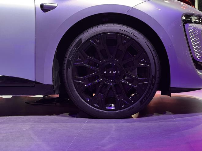 上汽奥迪A5L Sportback与E5 Sportback登陆成都车展